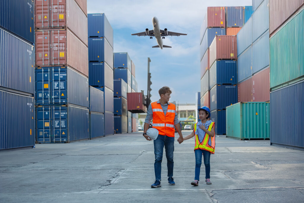 Garanta segurança e eficiência ao escolher o parceiro ideal para o frete internacional e evite prejuízos e atrasos.